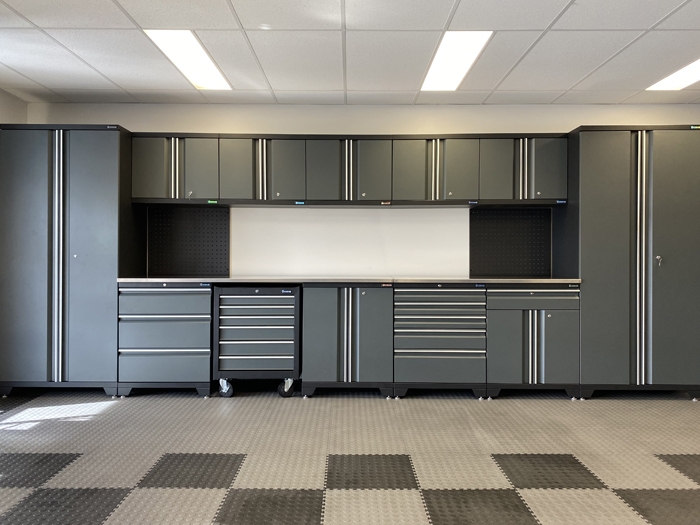 G-Storage Install 1 (g-storage-install1.jpg)